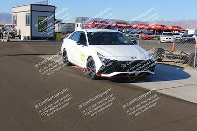 media/Nov-19-2022-Speed Ventures (Sat) [[eb5c8f9508]]/Around the Pits/Pre Grid Black/